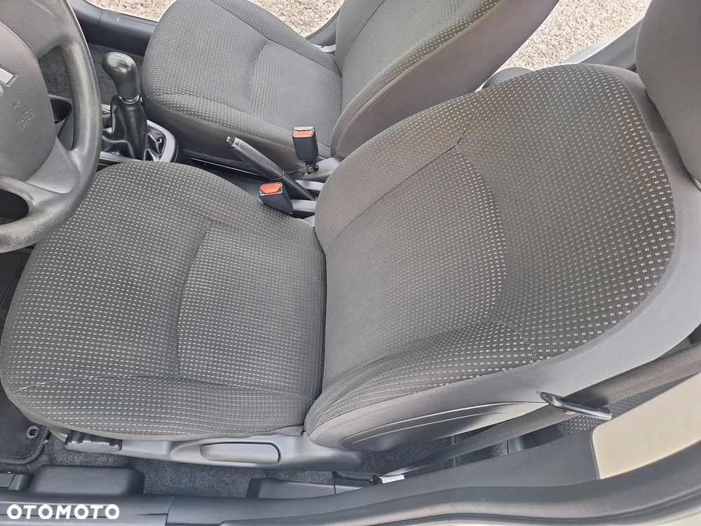 Mitsubishi Space Star 1.2 Clear Tec Color - 21