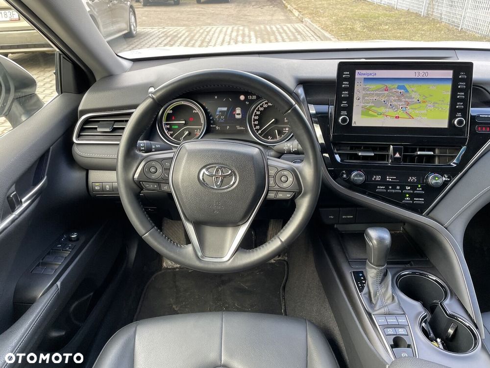 Toyota Camry 2.5 Hybrid Prestige CVT - 11