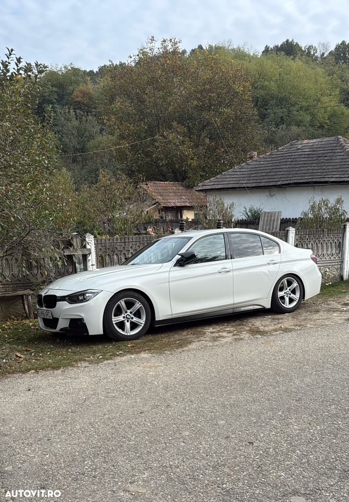 BMW Seria 3 320d xDrive - 2