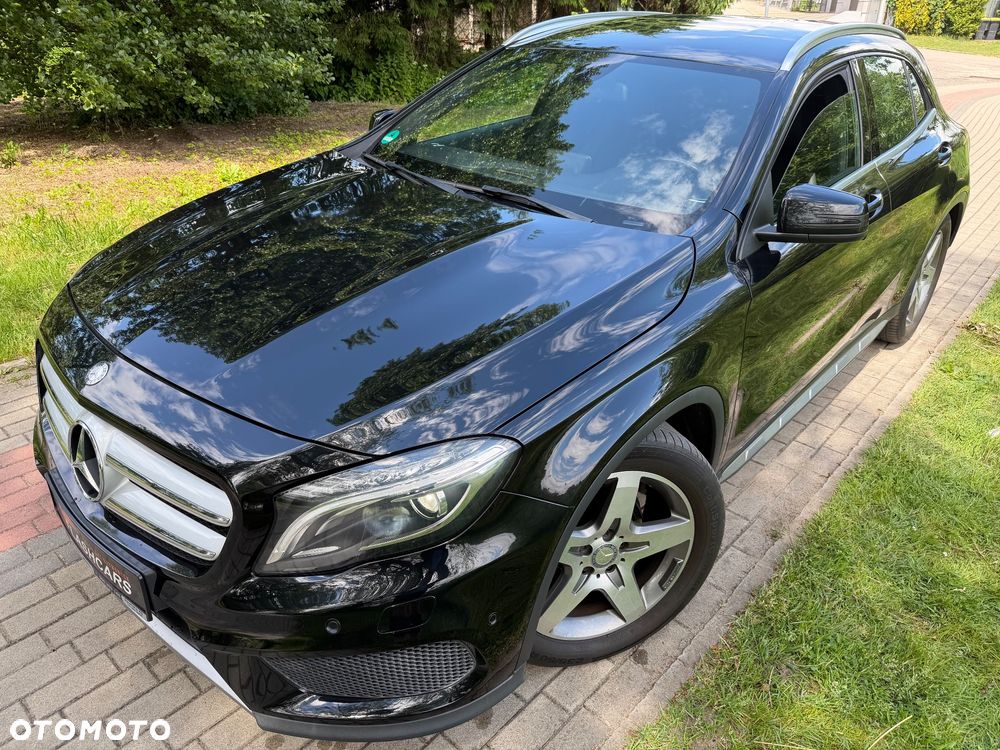 Mercedes-Benz GLA 200 AMG Line - 28