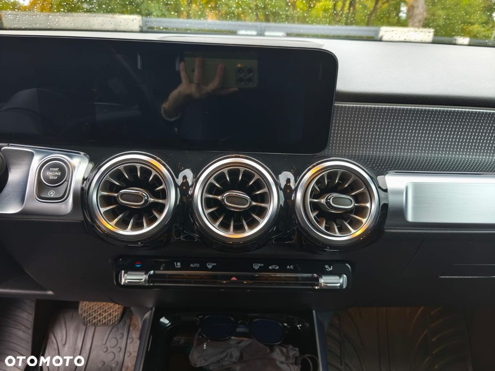 Mercedes-Benz GLB 220 d 4-Matic Progressive 8G-DCT - 16