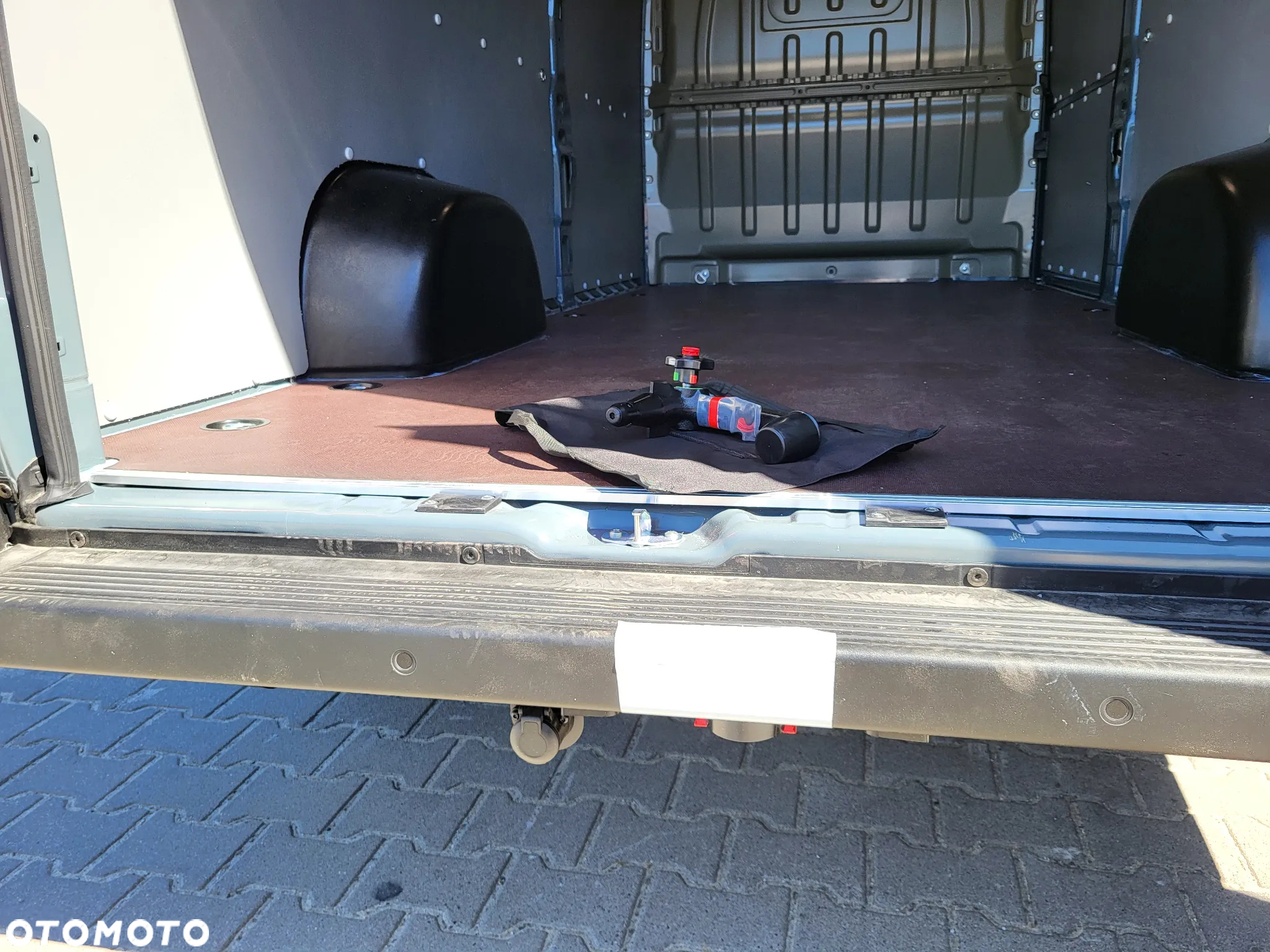 Opel Movano - 8