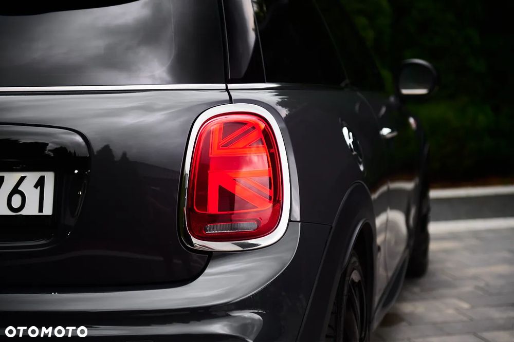 MINI John Cooper Works - 36