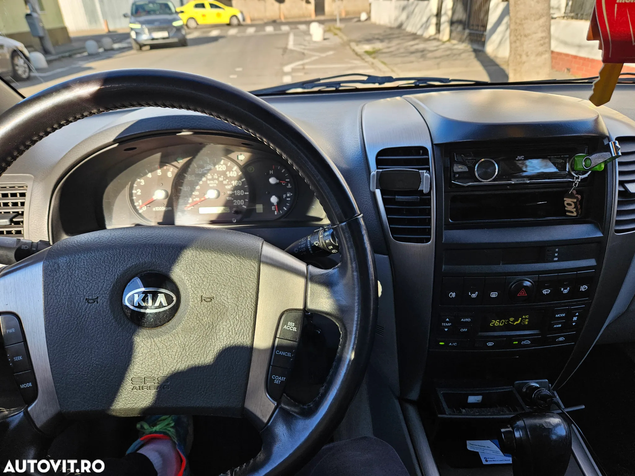 Kia Sorento - 5