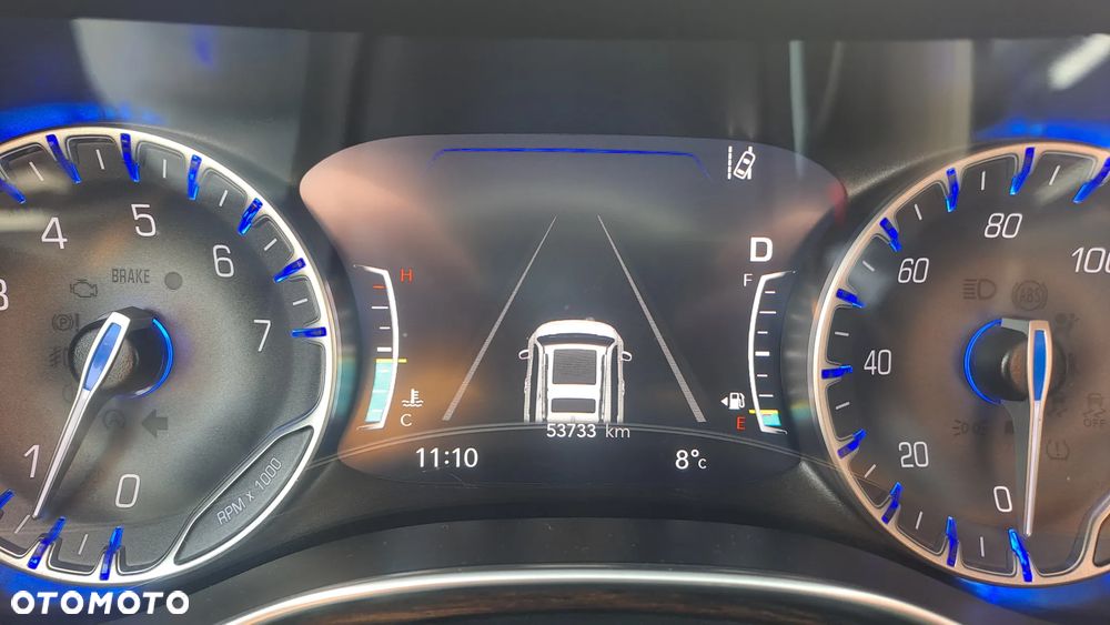 Chrysler Pacifica - 25