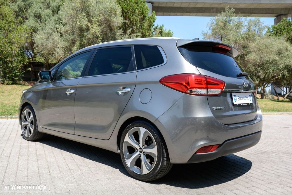 Kia Carens 1.7 CRDi ISG EX - 8