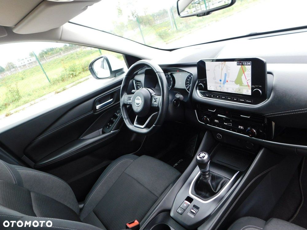 Nissan Qashqai 1.3 DIG-T N-Connecta - 9