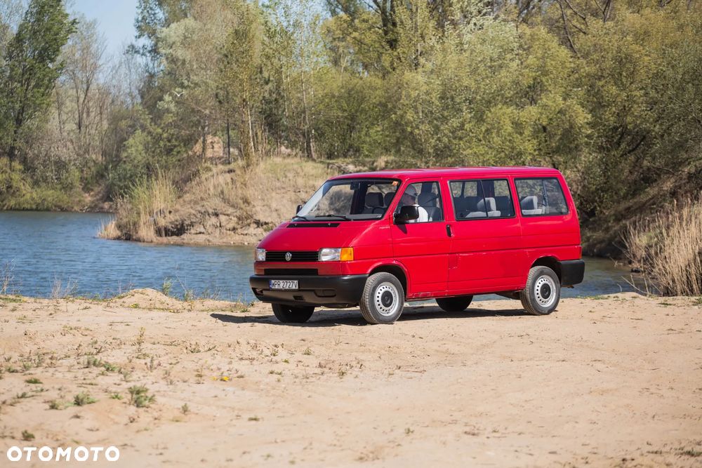 Volkswagen Transporter - 2