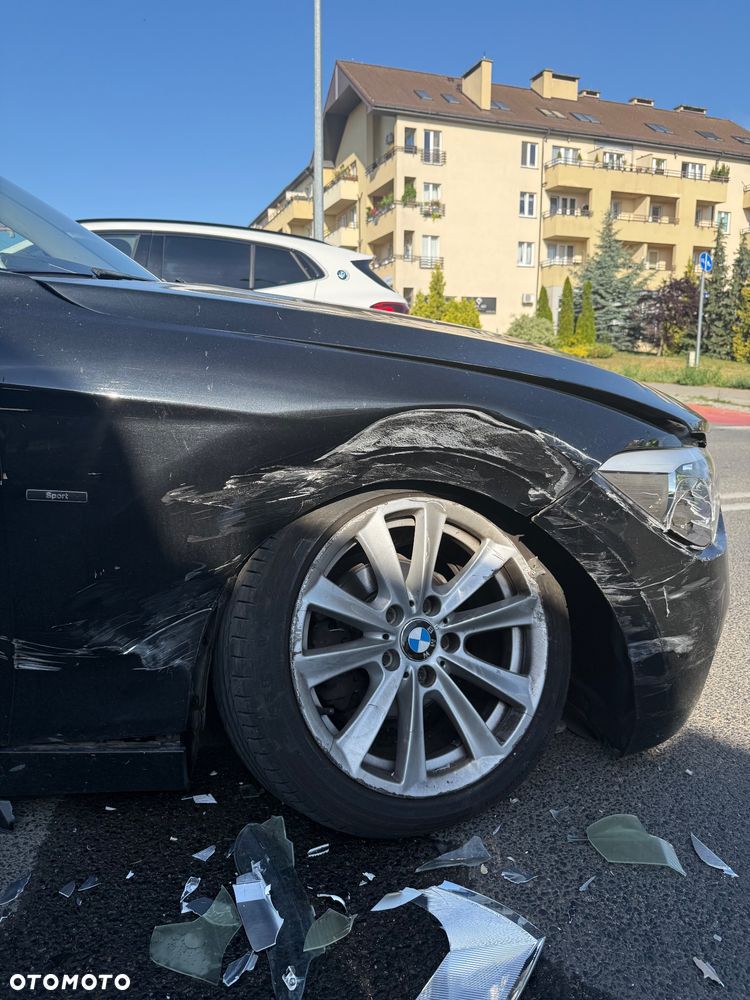 BMW Seria 1 118d Sport Line - 8