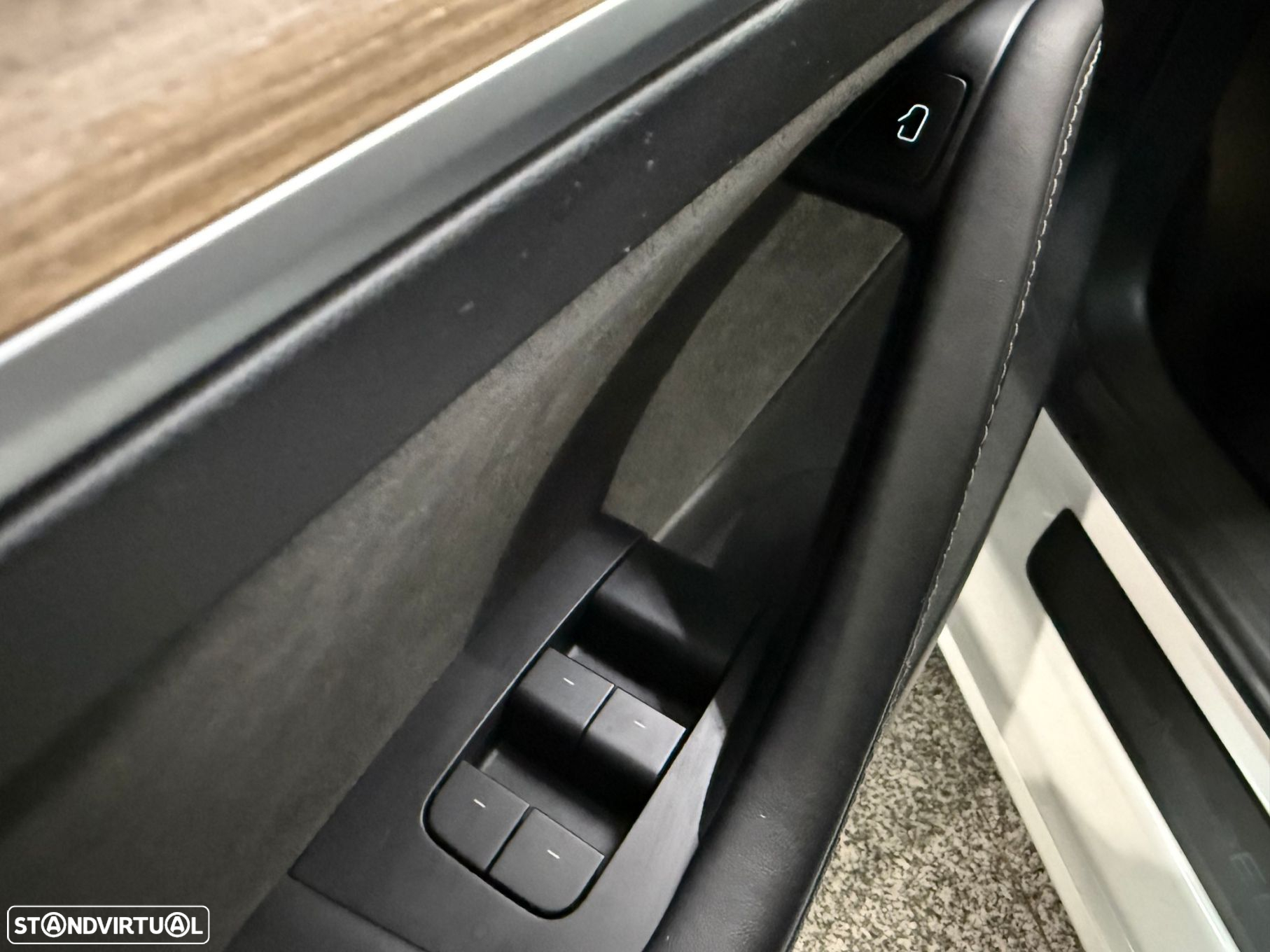 Tesla Model 3 Performance Dual Motor AWD - 25