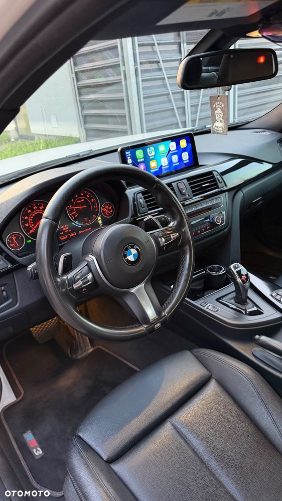 BMW Seria 3 328i xDrive - 15