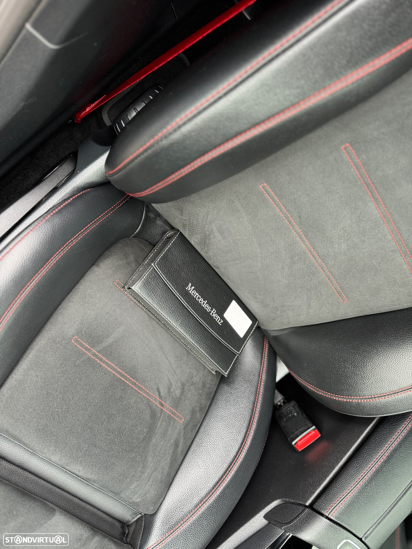 Mercedes-Benz A 35 AMG 4Matic - 39