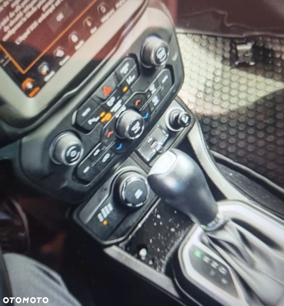 Jeep Renegade 1.3 GSE T4 Turbo Upland 4x4 S&S - 6