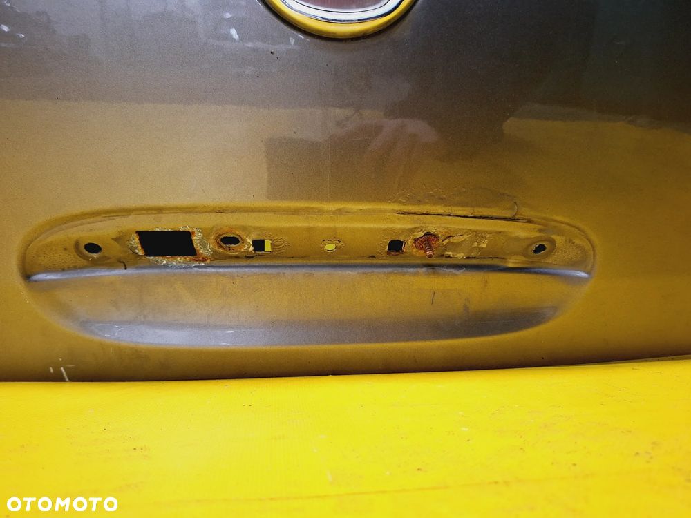 KLAPA BAGAŻNIKA SZYBA TYŁ FIAT CROMA II LIFT FL LAK: 865/B NR440 - 16