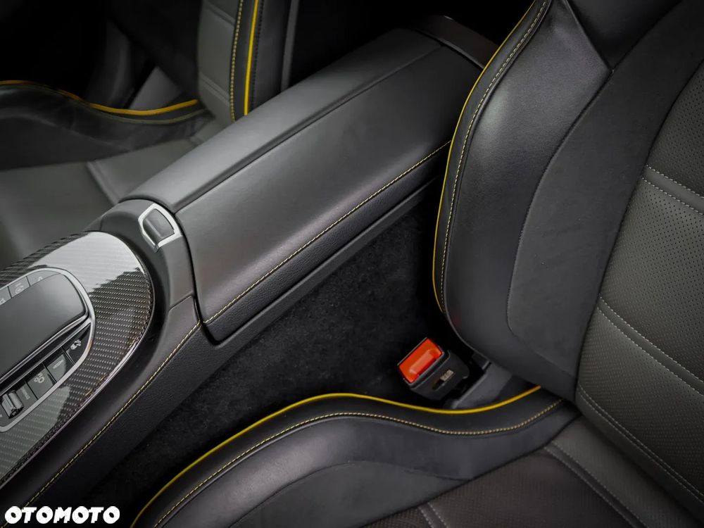 Mercedes-Benz Klasa E AMG 63 S 4Matic+ AMG Speedshift MCT-9G Final Edition - 24