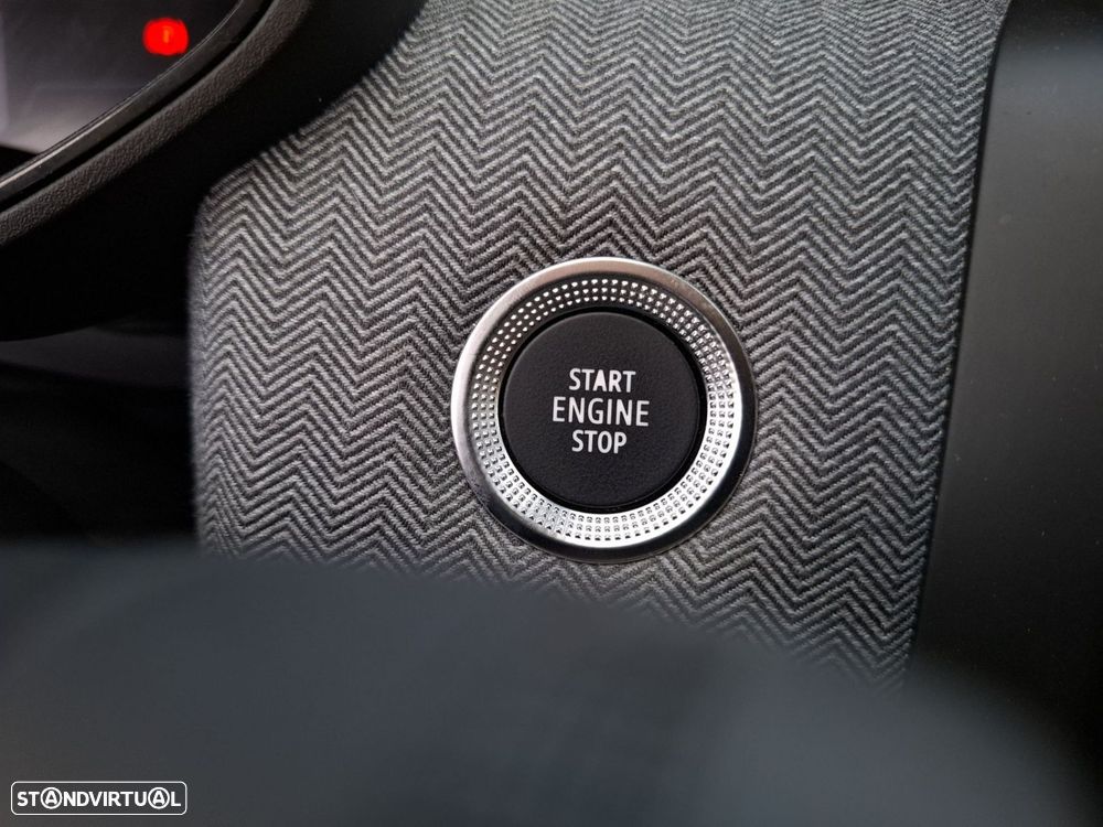 Renault Clio 1.0 TCe Techno - 20