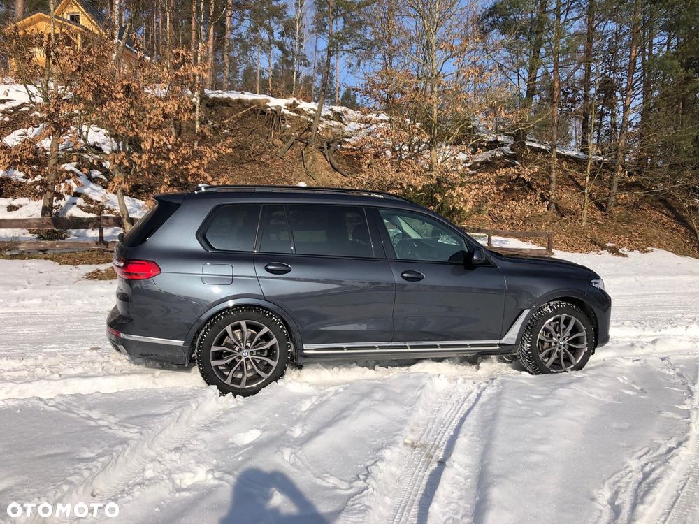 BMW X7 xDrive40i - 2