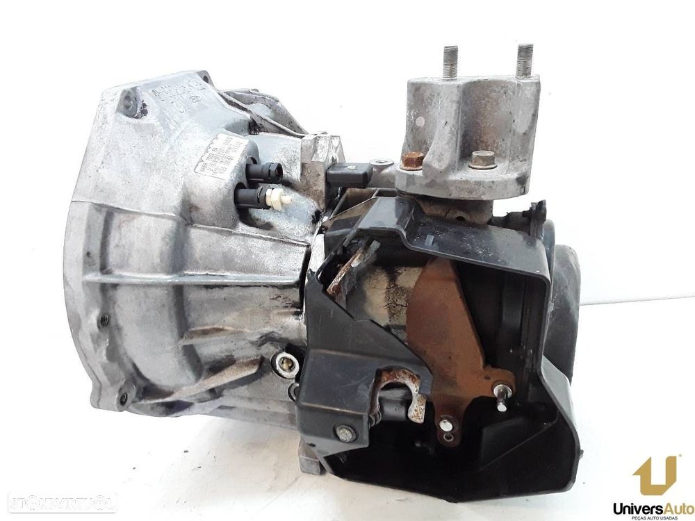 CAIXA VELOCIDADES MAZDA 2 2008 -8A6R7002EA - 2