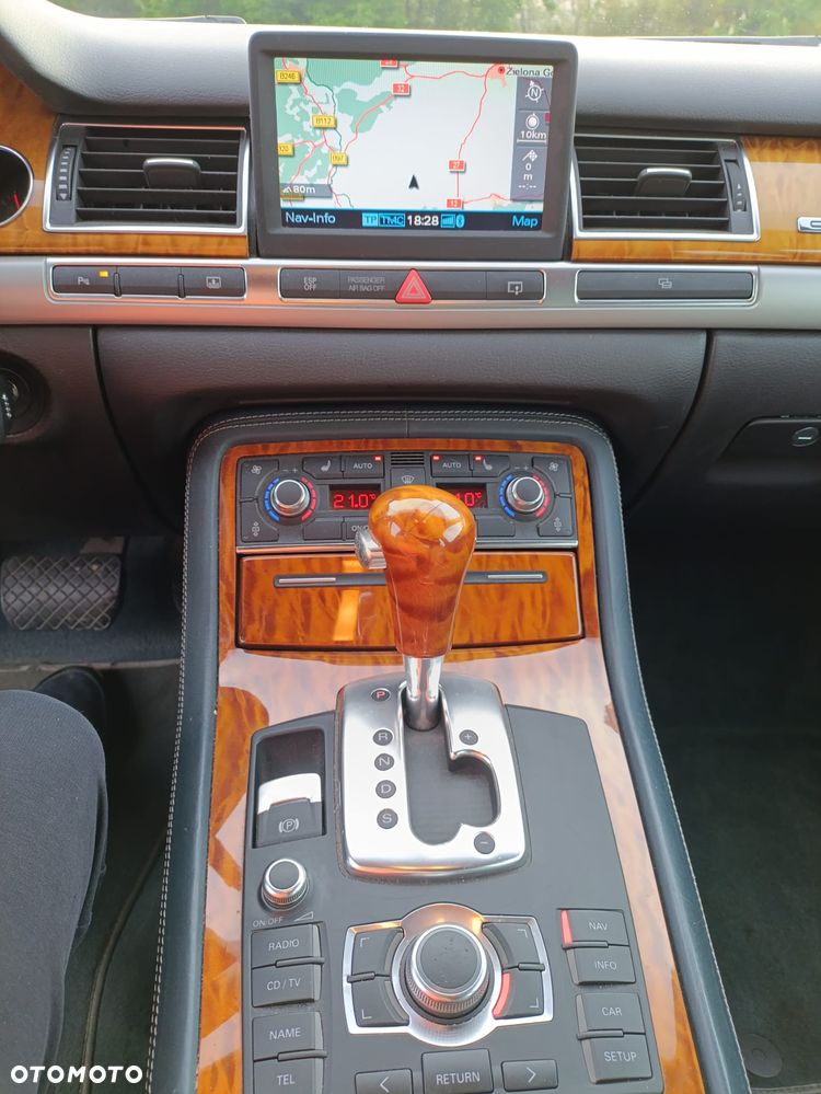 Audi A8 4.2 TDI DPF Quattro - 17