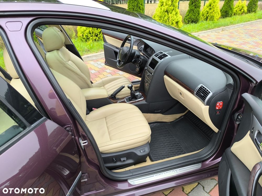 Peugeot 407 - 4