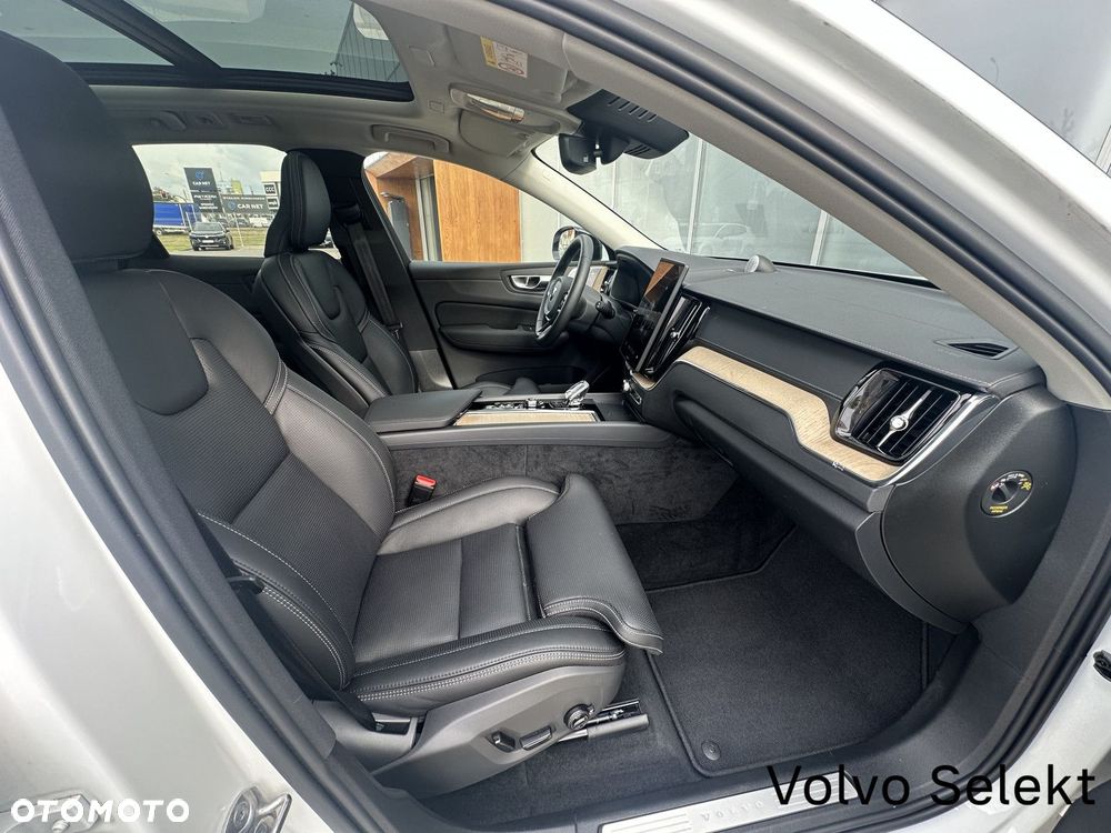 Volvo XC 60 - 33