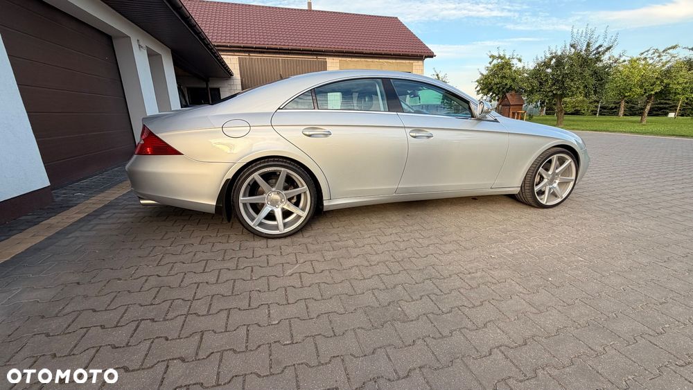 Mercedes-Benz CLS 500 - 8