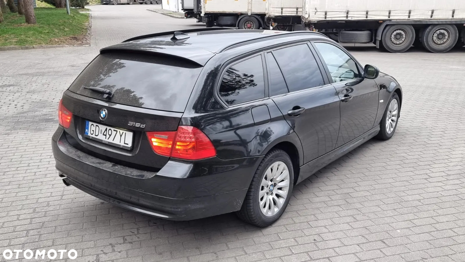 BMW Seria 3 318d - 3