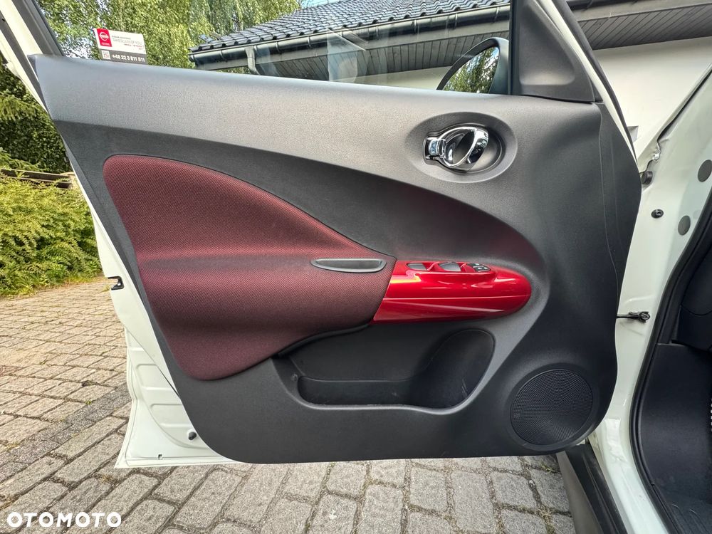 Nissan Juke 1.6 T Tekna 4x4 - 8