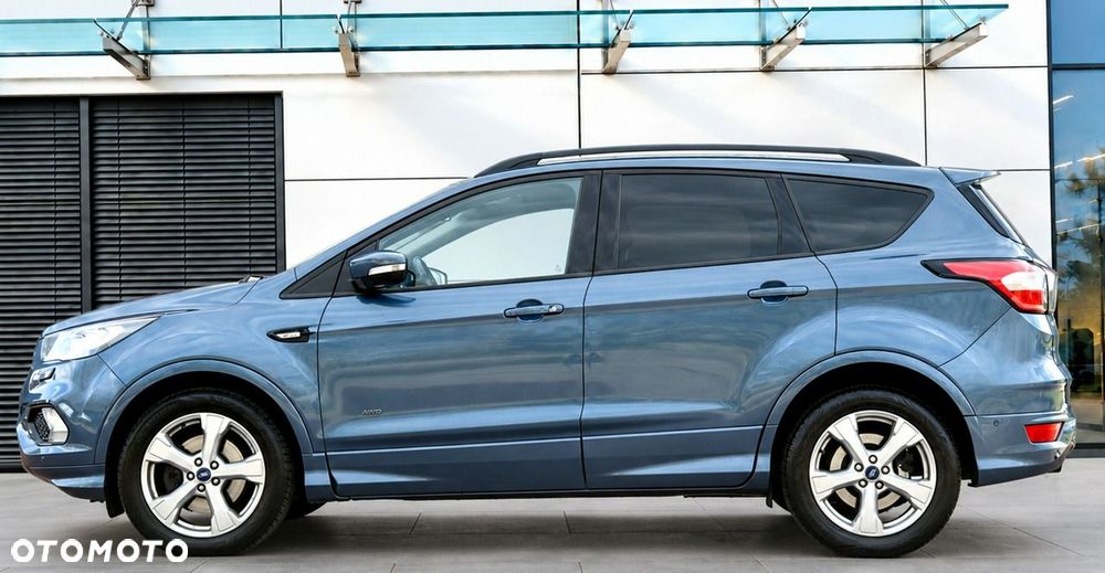 Ford Kuga - 26
