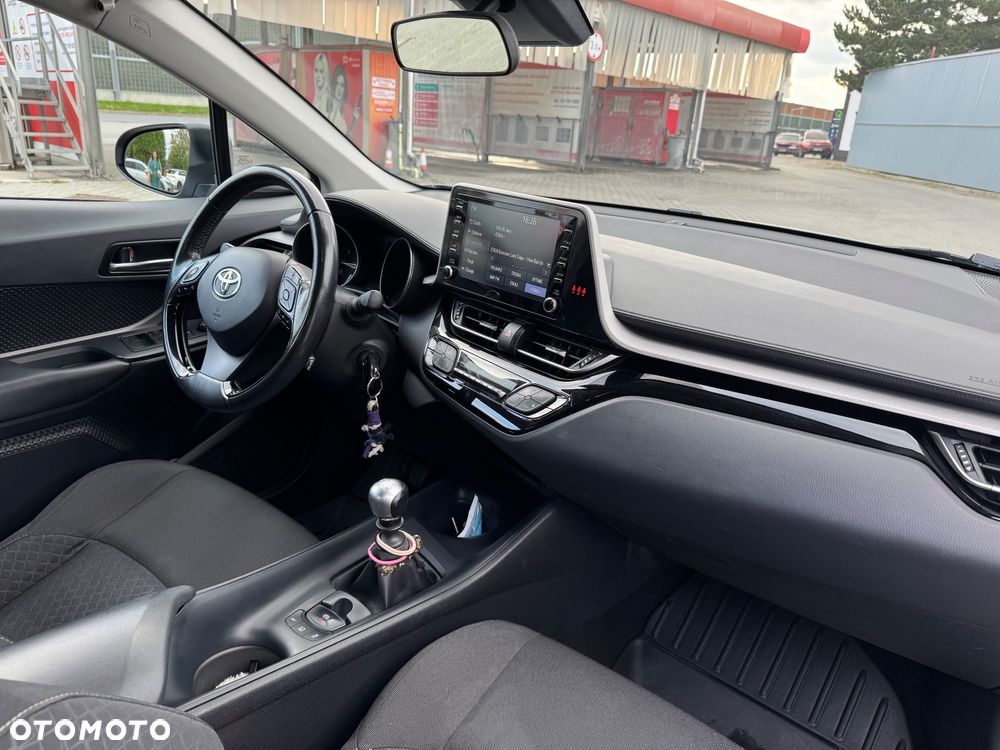 Toyota C-HR 1.2 T Dynamic - 15