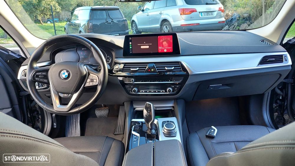 BMW 530 e xDrive Touring Aut. Luxury Line - 25