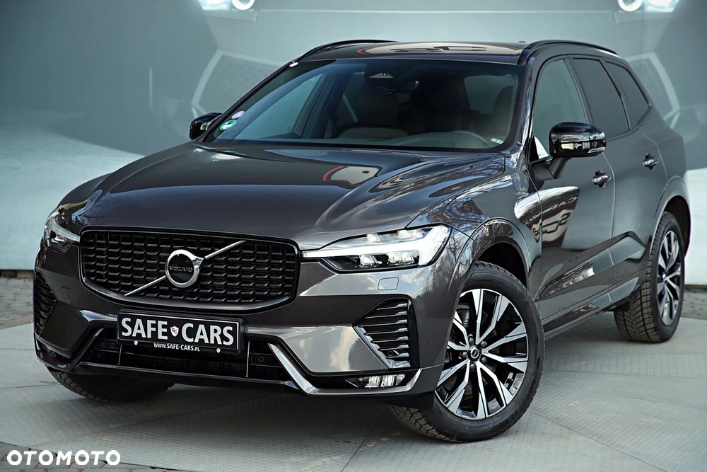 Volvo XC 60 B5 B AWD Plus Dark - 2
