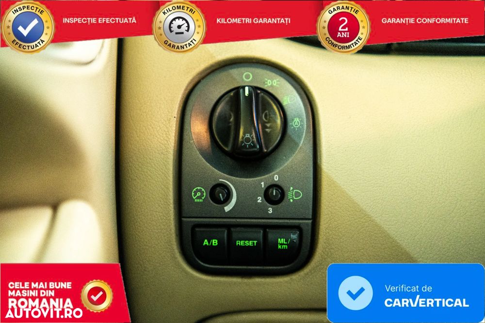 Jaguar X-Type 2.2 TD Luxury Saloon - 15