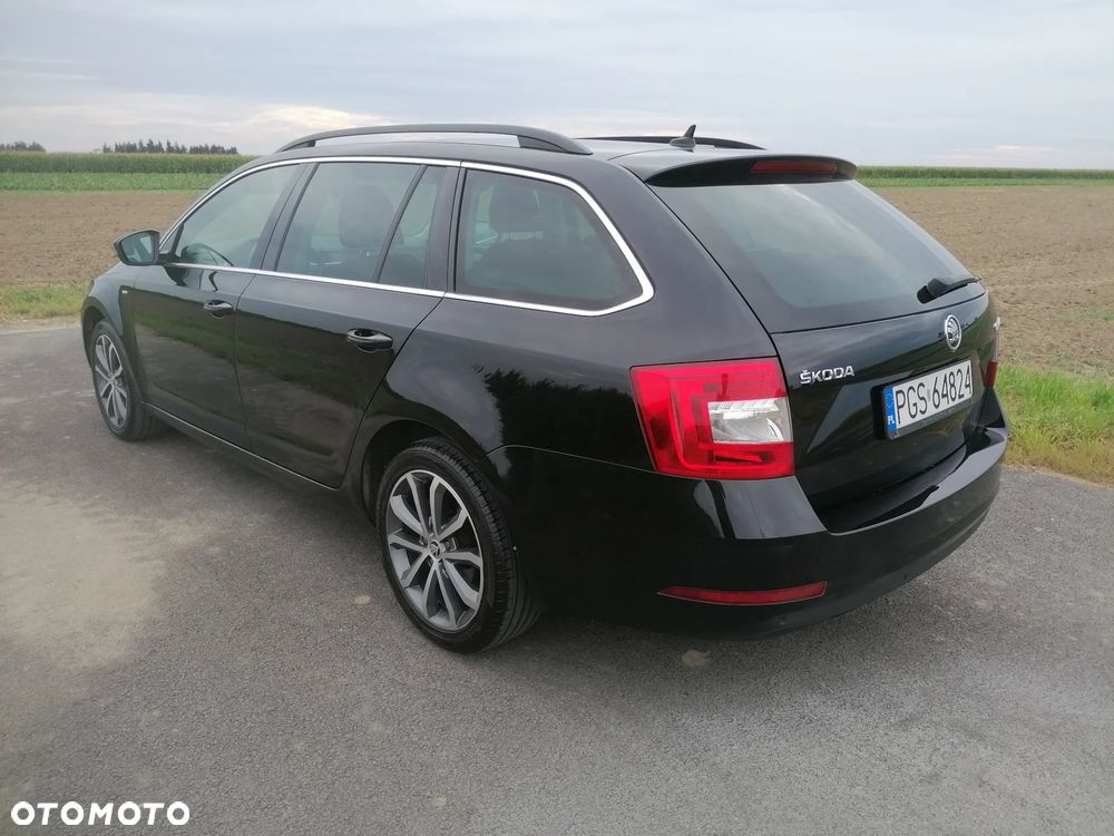 Skoda Octavia 2.0 TDI DSG Edition - 5