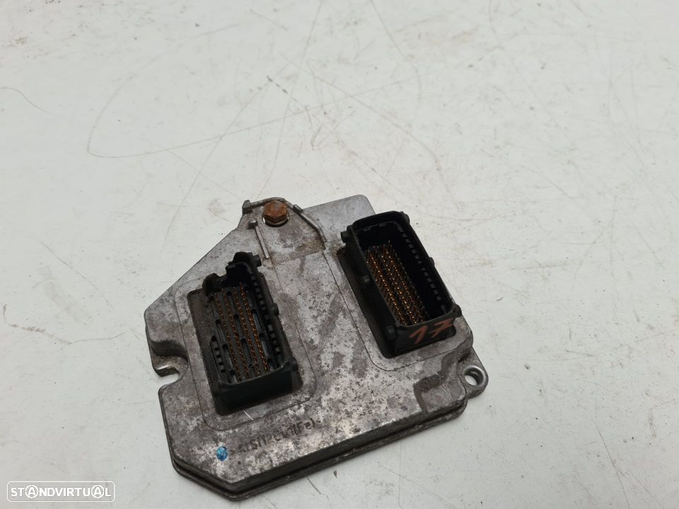 OPEL ASTRA H 1.6 | CENTRALINA SIEMENS | Ref. 5WK9 379 55 557 472; - 3