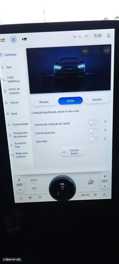 Ford Mustang Mach-E 75.7 kWh Base - 29