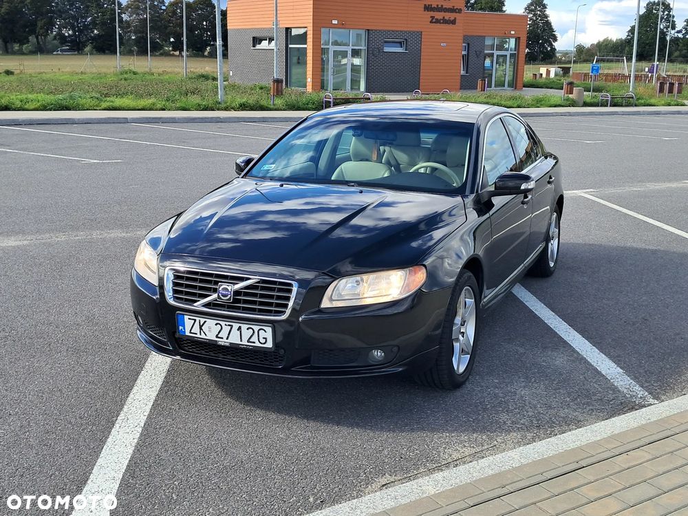 Volvo S80 - 2