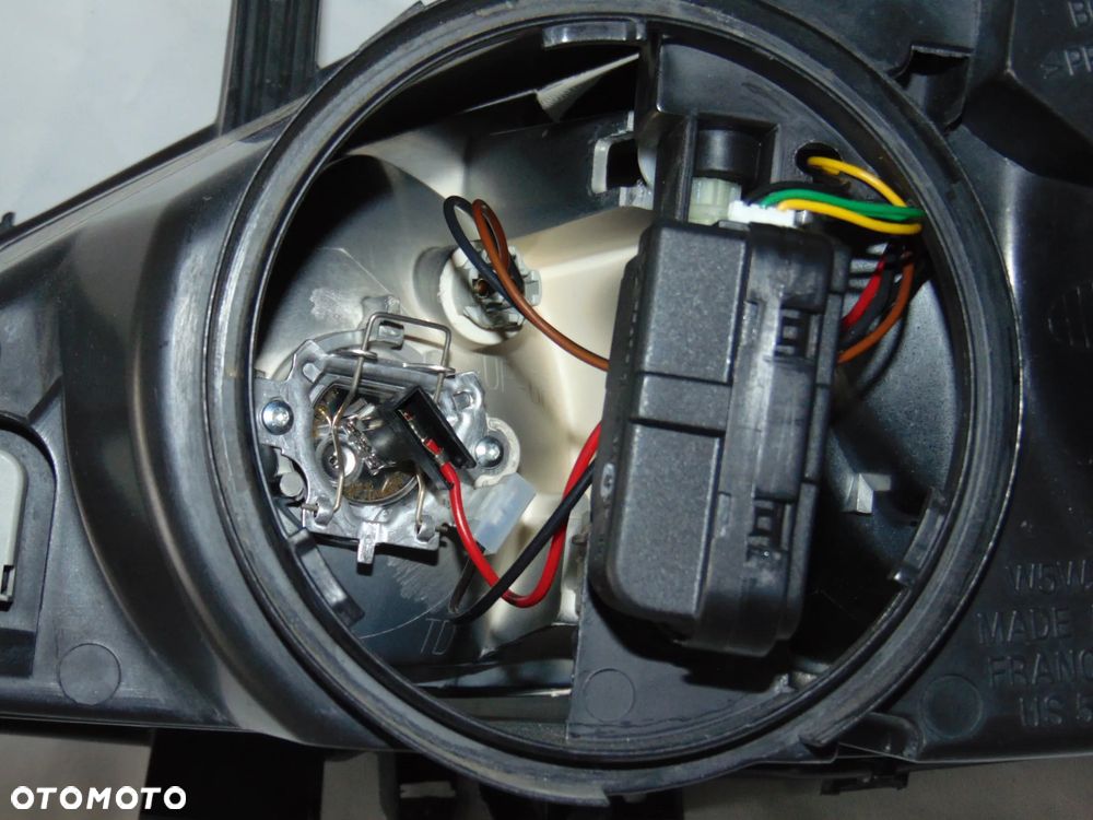 EUROPA oryginalna lampa przednia przód prawa 9634369080 Peugeot 307 , 01-05r - 15