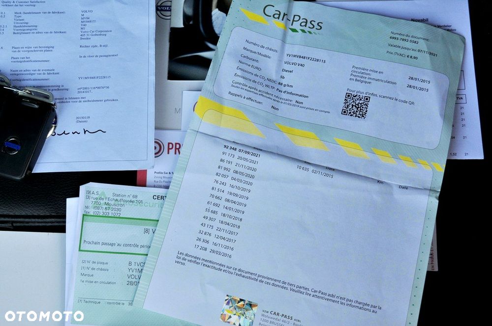 Volvo V40 D2 Momentum - 33