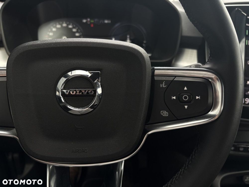 Volvo XC 40 T5 Plug-In Hybrid Plus Bright - 19