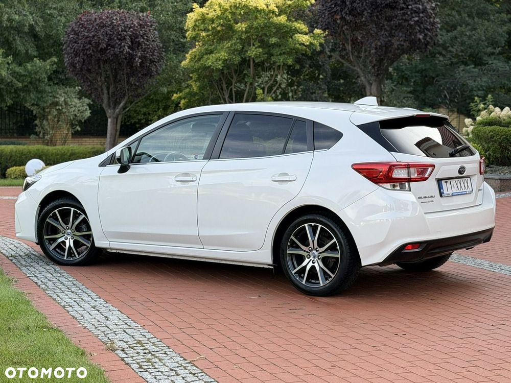 Subaru Impreza 2.0i Exclusive (EyeSight) Lineartronic - 9