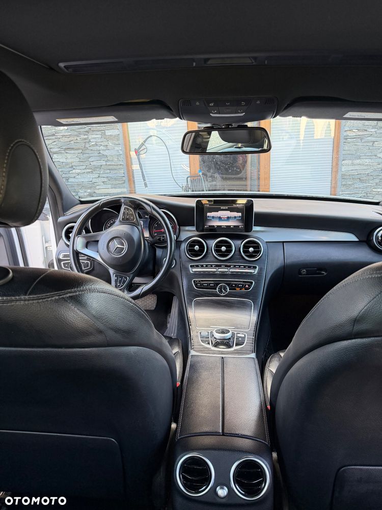 Mercedes-Benz Klasa C 300 9G-TRONIC Avantgarde - 10