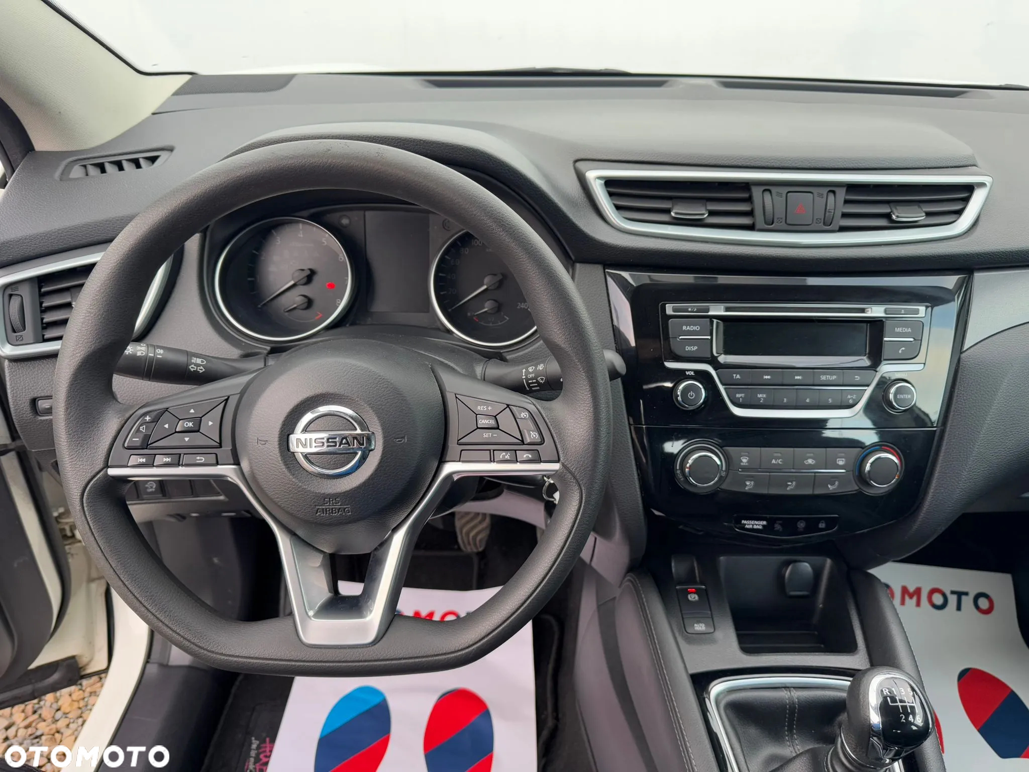 Nissan Qashqai 1.2 DIG-T N-Connecta - 19