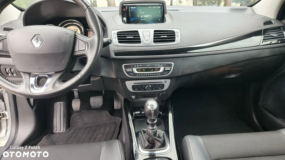 Renault Megane ENERGY TCe 130 BOSE EDITION - 15