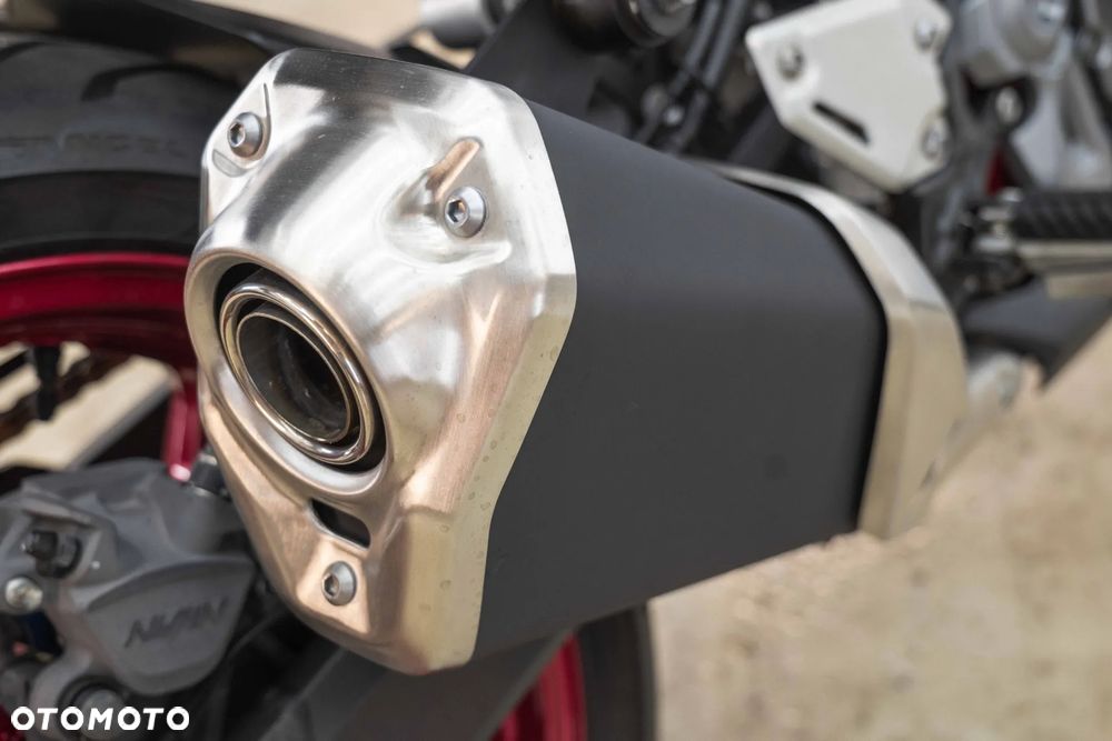 Kawasaki Z 900 - 16