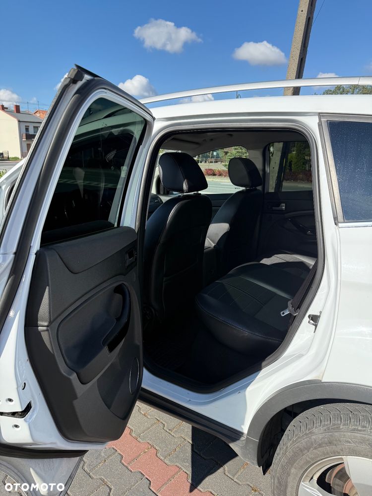 Ford Kuga 2.0 TDCi Titanium S - 14