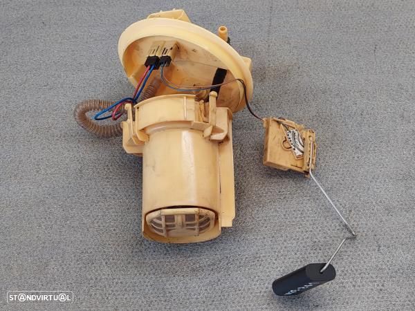 Bomba / Boia Combustivel  Renault Clio Ii Caixa (Sb0/1/2_) - 2