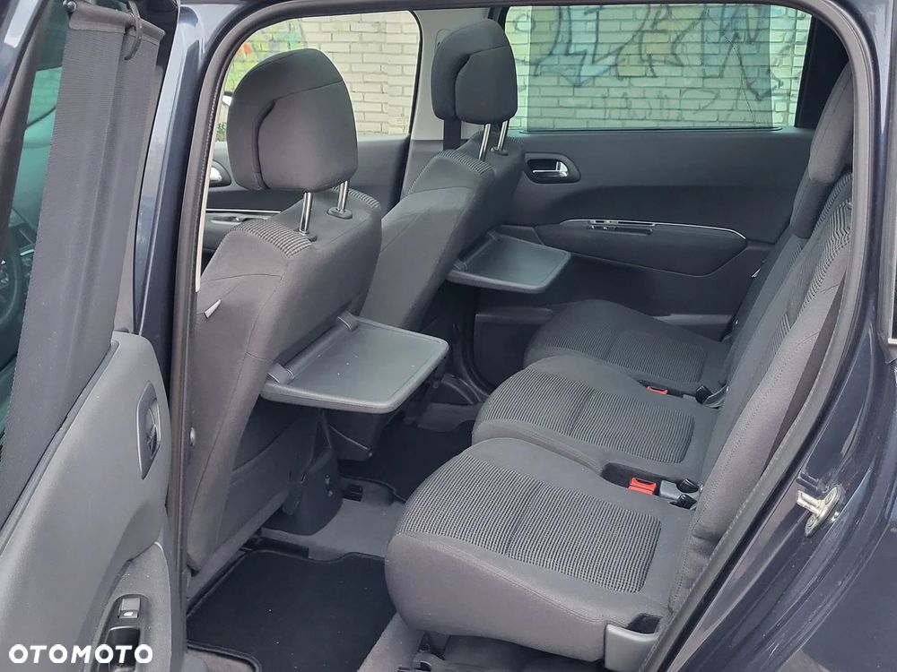 Peugeot 5008 1.6 HDi Premium - 19