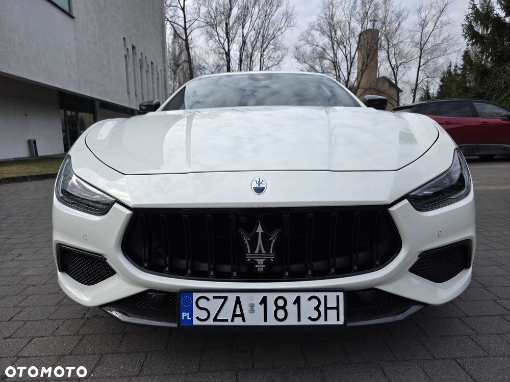 Maserati Ghibli - 12