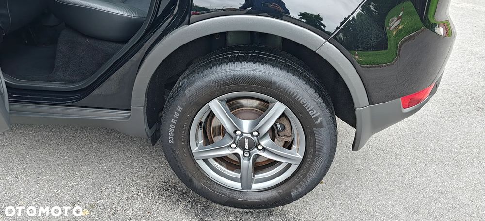Ford Kuga 2.0 TDCi 4x4 Titanium - 17